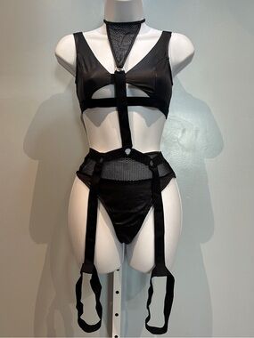 Yandy Black 3-Piece Lingerie S/M Set New with Tags